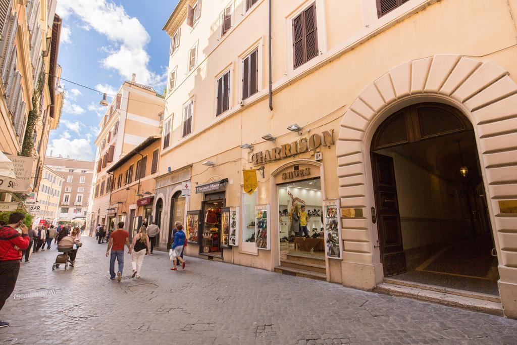 Royal * Roma